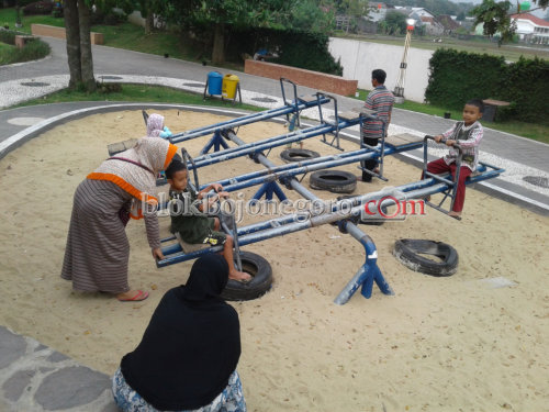 Taman Rajekwesi, Lokasi Asyik Buat Ngabuburit